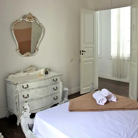 בית הארחה Coliving 1907 *